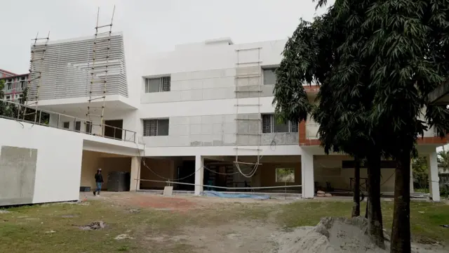 এইচএম এরশাদের বাড়ি