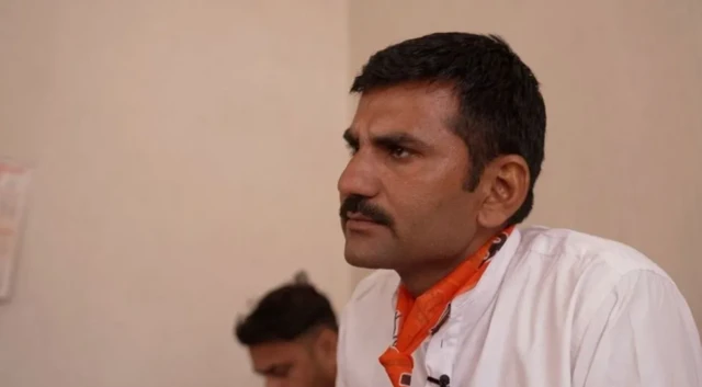 மக்களவைத் தேர்தல் 2024: பாஜக தொண்டர்கள் வாட்ஸ்அப் மூலம் ஒரு லட்சம் பேரை தினமும் சென்றடைந்தது எப்படி?