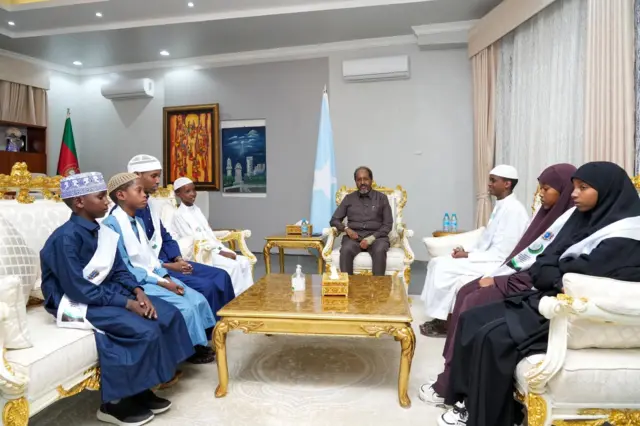 Ichkaridan ayolning mushuki