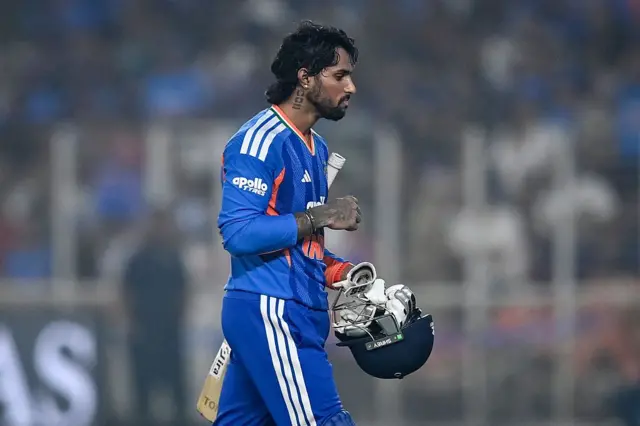 જસપ્રીત બુમરાહ , સૂર્યકુમાર યાદવ, ટી20 વર્લ્ડકપ, બીબીસી ગુજરાતી, ટીમ ઇન્ડિયા, ક્રિકેટ, અમદાવાદ, નરેન્દ્ર મોદી સ્ટેડિયમ, તિલક વર્મા, અભિષેક શર્મા