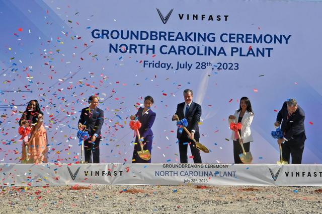 Lễ động thổ nhà máy VinFast tại Bắc Carolina vào tháng 7/2023