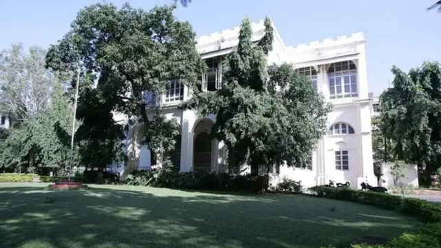 हाफकिन इन्स्टीट्यूटची इमारत