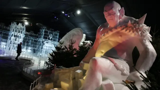 لندن میں برف باری