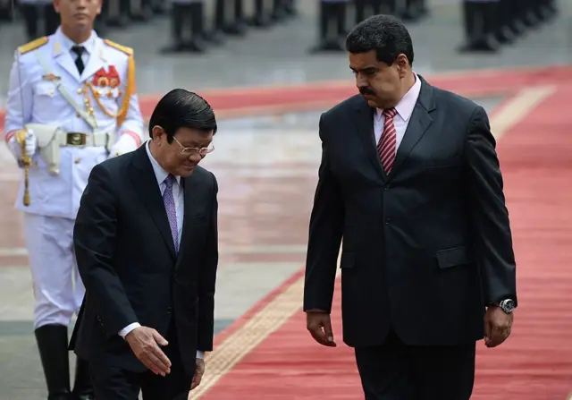Chủ tịch nước Trương Tấn Sang tiếp Tổng thống Maduro thăm chính thức Hà Nội vào năm 2015