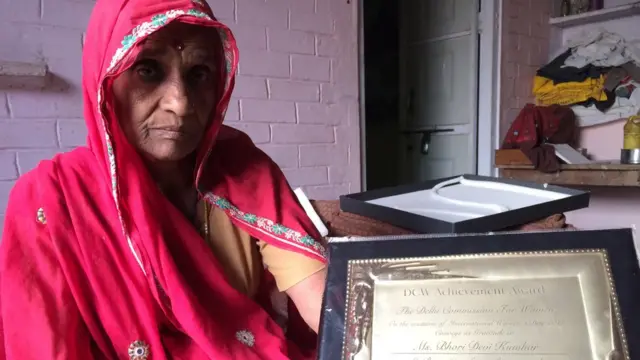 भंवरी को मिला सम्मान