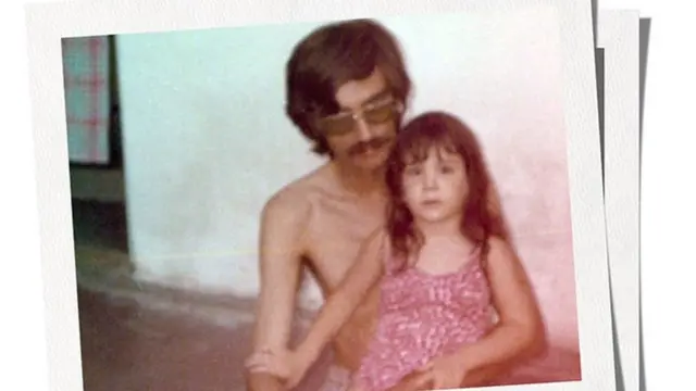 ਪੌਲਾ ਆਪਣੇ ਪਿਤਾ ਨਾਲ