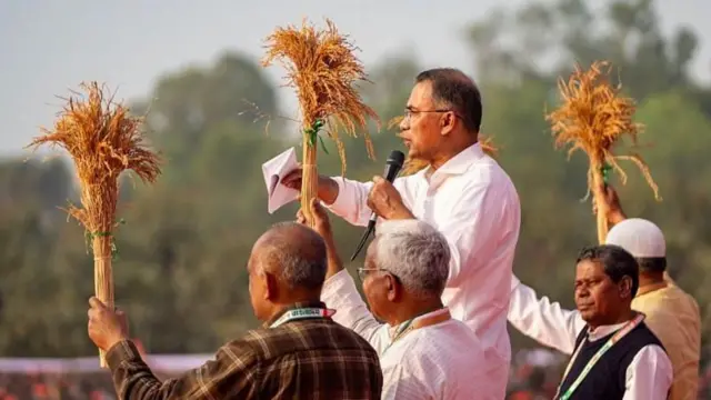 तारिक रहमान दिनाजपूर येथील जाहीर सभेत