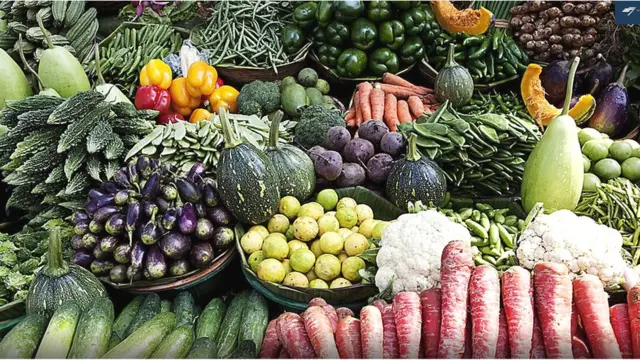 Eso ati Ewebẹ to yi wa ka