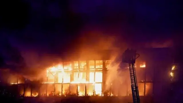 રશિયાની ક્રૉકસ સિટી હૉલમાં હુમલો