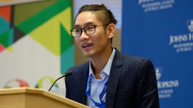 Lê Hoàng Minh Sơn nhận được học bổng của chính phủ Úc trong năm 2018 để theo học chương trình Thạc sỹ về Nghiên cứu Phụ nữ tại Đại học Flinders, Nam Úc.