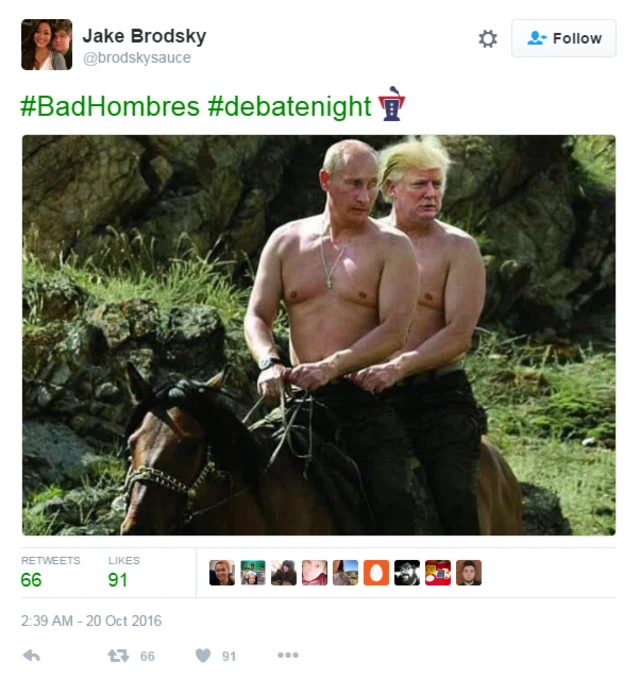 Trump y Putin sobre un caballo.