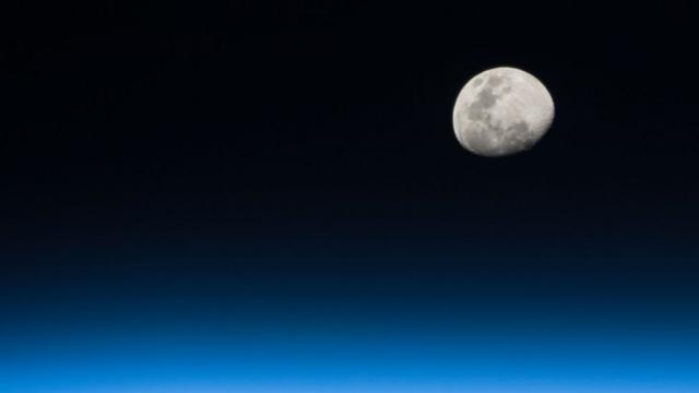La Luna vista desde la Estación Espacial Internacional