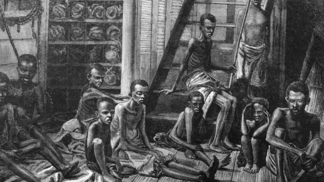 अफ़्रीका से बंधक बनाकर जहाज़ पर चढ़ाए गए लोग