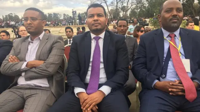 Injinar Taakkalaa Uumaa (gidduu)