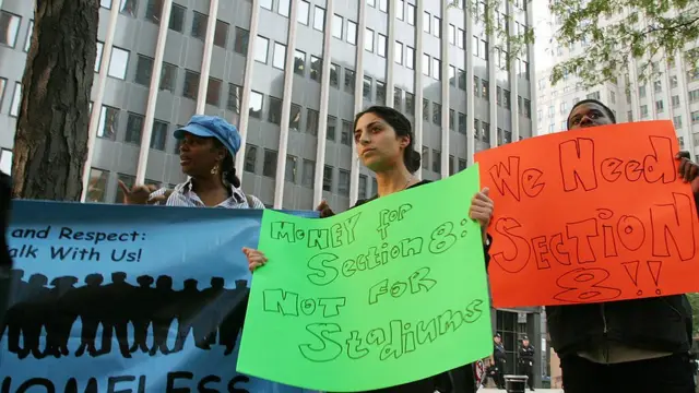 Manifestación a favor del subsidio a la vivienda en Estados Unidos.