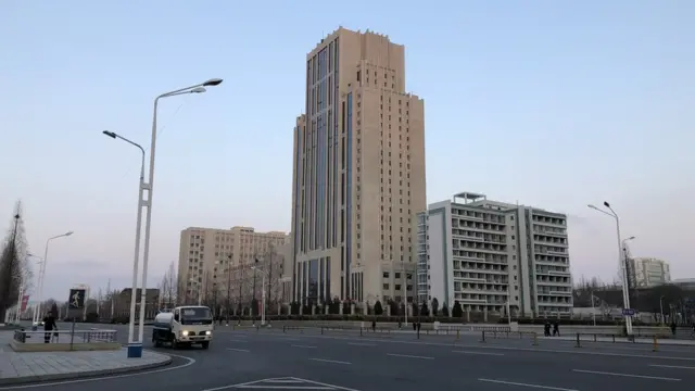 Pyongyang'daki Kim Il Sung Üniversitesi