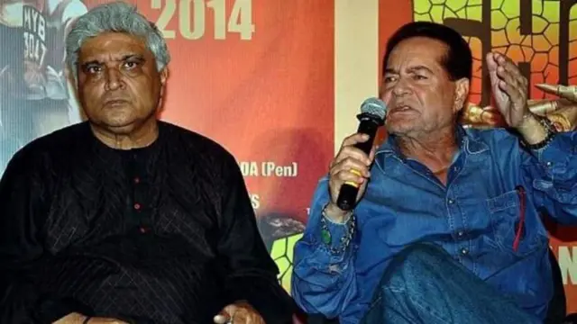 जावेद अख्तर (डावीकडे) आणि सलीम खान (उजवीकडे) यांच्या जोडीने बॉलिवूडसाठी अनेक सुपरहिट चित्रपट लिहिले. यामध्ये 'जंजीर', 'दीवार', 'शोले', 'त्रिशूल', 'डॉन', 'क्रांती' यांचा समावेश आहे.