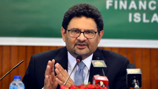  سابق وزیر خزانہ مفتاح اسماعیل