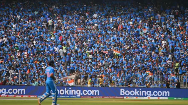 ਕ੍ਰਿਕਟ ਪ੍ਰਸ਼ੰਸਕ