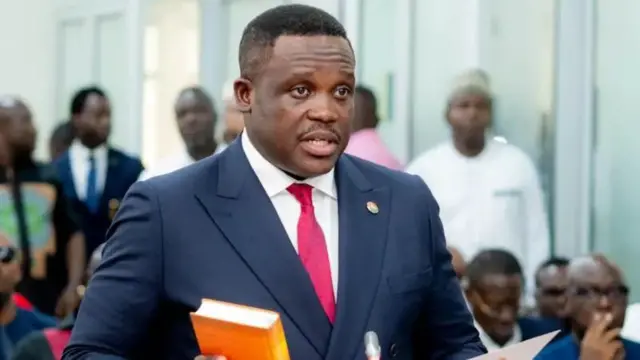 Ministan sadarwa