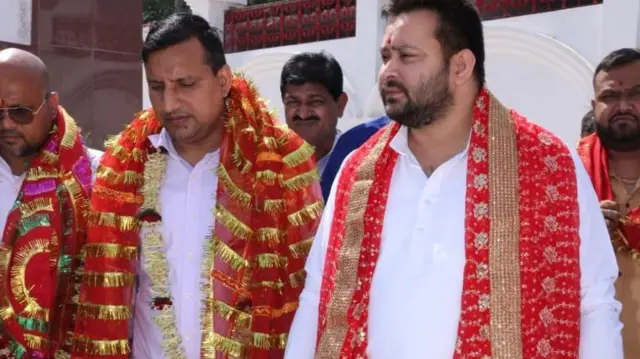 तेजस्वी यादव के साथ संजय यादव