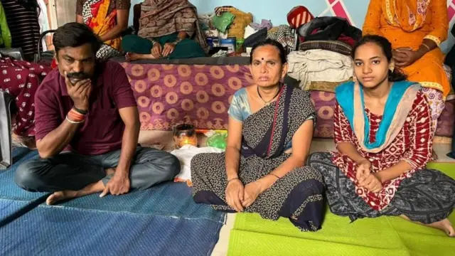 విద్యా సాలుంకే, ఛాయా సాలుంకే, మురళీధర్ సాలుంకే