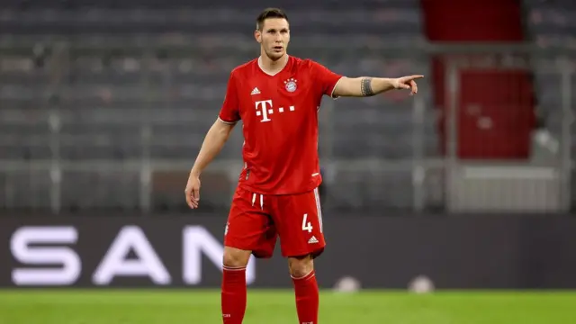 Niklas Sule.