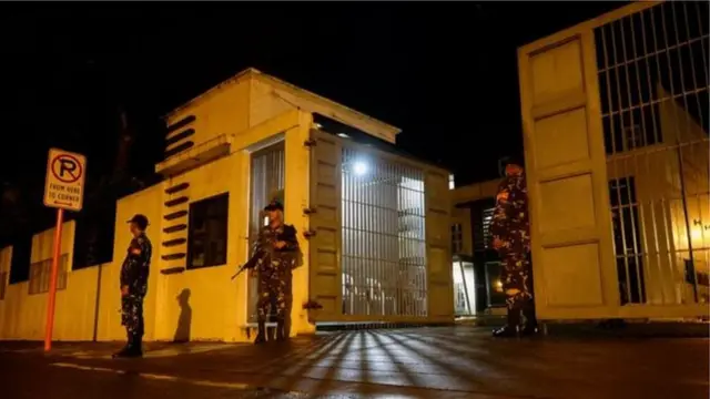 มีทหารประจำการหนาแน่นขึ้นที่เมืองดาเวาบนเกาะมินดาเนา หลังการประกาศกฎอัยการศึก