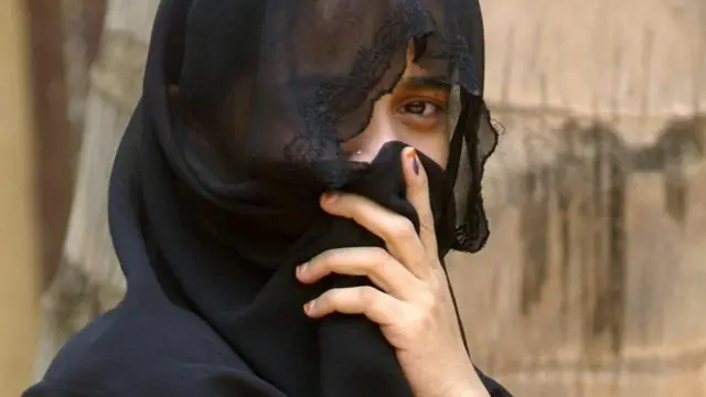 પ્રતીકાત્મક તસવીર