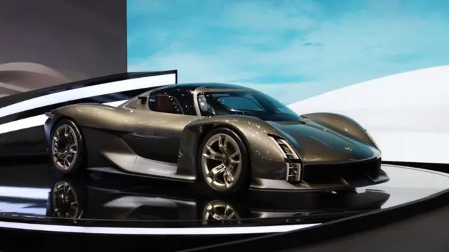 قوی‌ترین مدل پورشه با الهام از کانسپت «میشن ایکس» ساخته خواهد شد