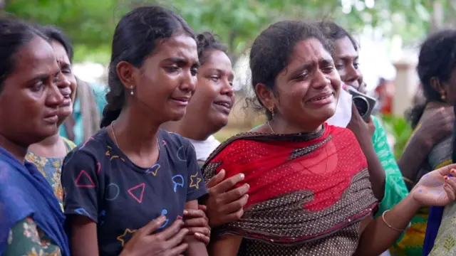 விஜய் கூட்டம்