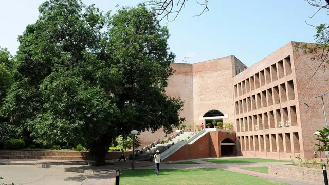 અમદાવાદ