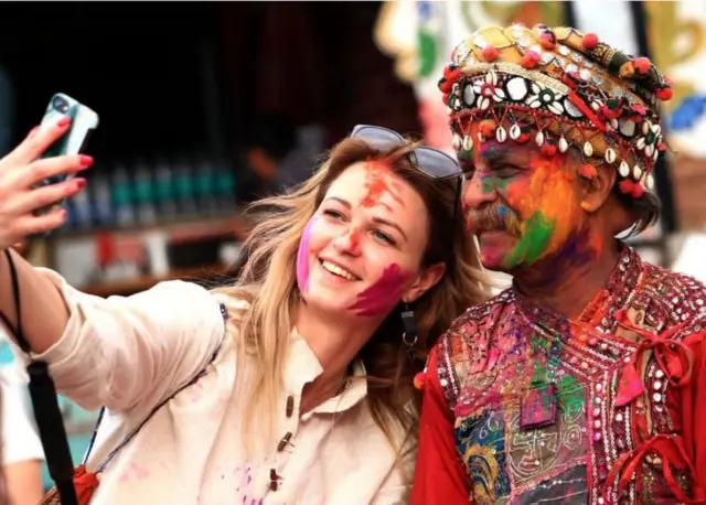 હોળી, ધુળેટી, ગુજરાત, બીબીસી ગુજરાતી, ગુજરાત સમાચાર, ગુજરાતી ન્યૂઝ અપડેટ