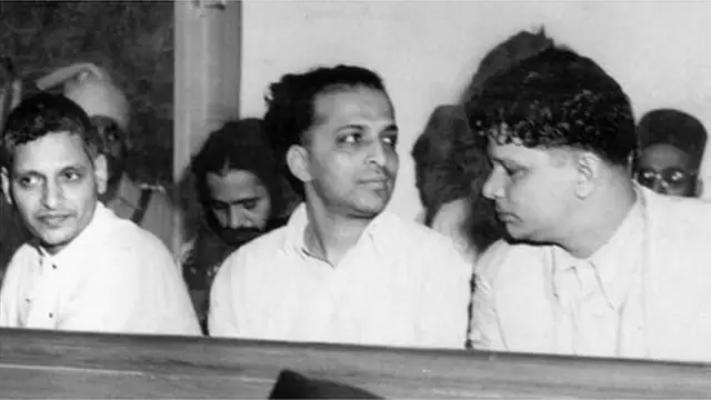 गांधीहत्या आणि RSS : नथुराम गोडसे त्या दिवशी 'संघात' होता की नव्हता?