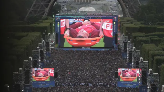 Zona de aficionados en París