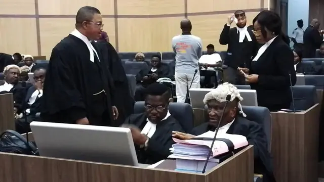 Mike Ozekhome na Ejiofor bu ndi okaiwu Nnamdi Kanu