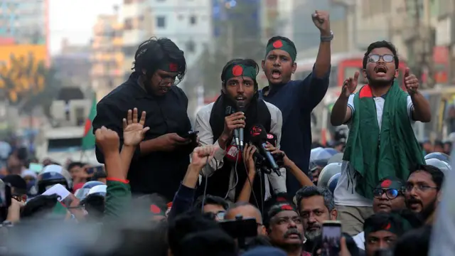 গত সপ্তাহে ঢাকায় ভারতীয় হাইকমিশনের দিকে একটি প্রতিবাদ মিছিল পুলিশ বাধা দেয়