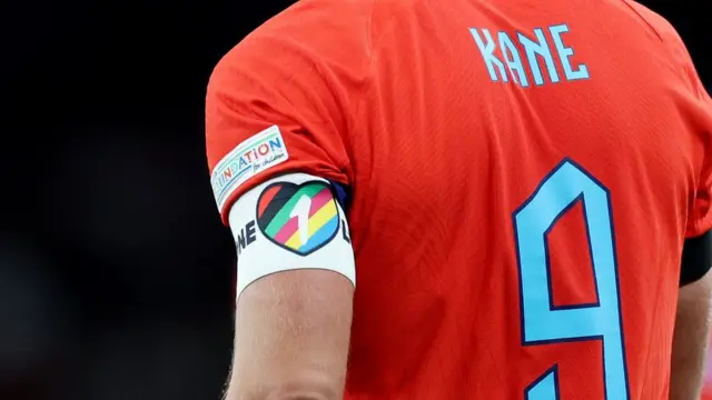 Харри Кейн, повязка "OneLove"