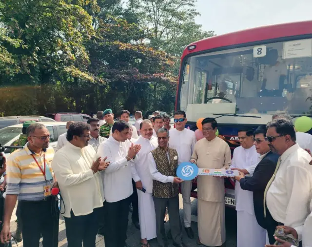 ஏனையோர் செய்வார்களென காத்திருக்காது, சரியானதை செய்வோம் - எஸ்.ஜெய்சங்கர் கொழும்பில் கருத்து