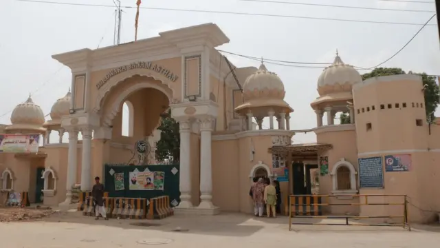 ہجرت کرنے والے مسلم برادری سے تعلق رکھنے والے