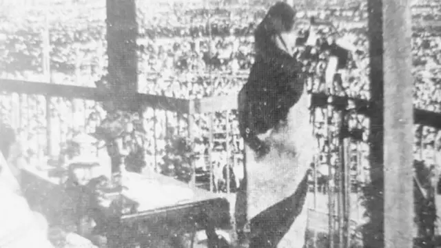 इंदिरा गांधी ने 17 मार्च 1972 को सुहरावर्दी उद्यान में एक सार्वजनिक बैठक में हिस्सा लिया