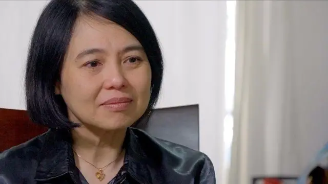 Setiap kali mengingat sang anak, Angelia tak bisa memendung air matanya. 