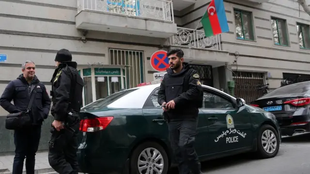 Azərbaycan səfirliyi Tehran