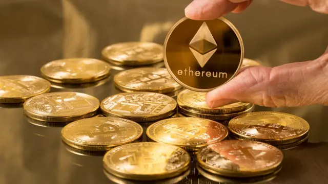 Moedas com símbolo do Ethereum