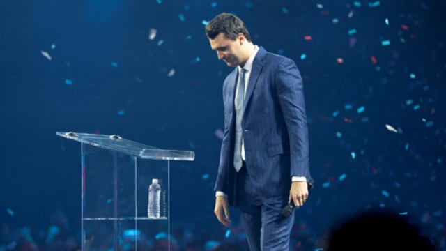 ચાર્લી કિર્ક, બીબીસી, ગુજરાતી