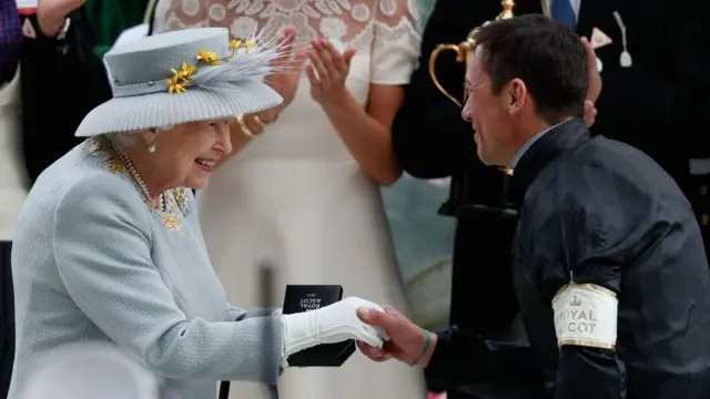 Скачки в Аскоте