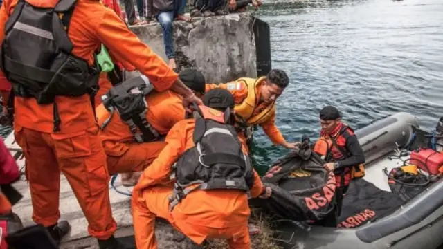Kecelakaan seperti KM Sinar Bangun juga terjadi di berbagai tempat di Indonesia.