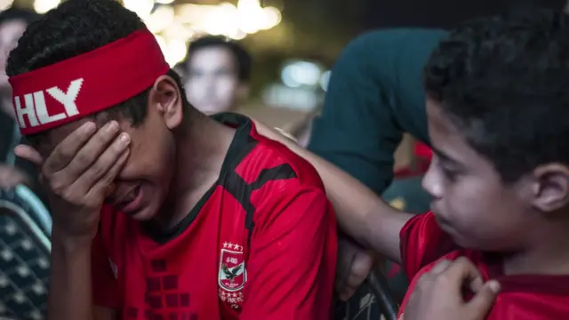 Dargaggoota garee kubbaa miilaa Al Ahly Masirii erga kilabiin isaanii garee kilaba biyya Tuniiziyaa Esperance jedhuum mo'amee miira keessa turan…