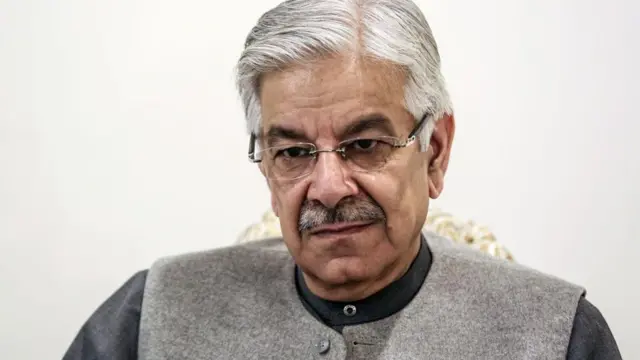 पाकिस्तान के रक्षा मंत्री ख़्वाज़ा आसिफ़