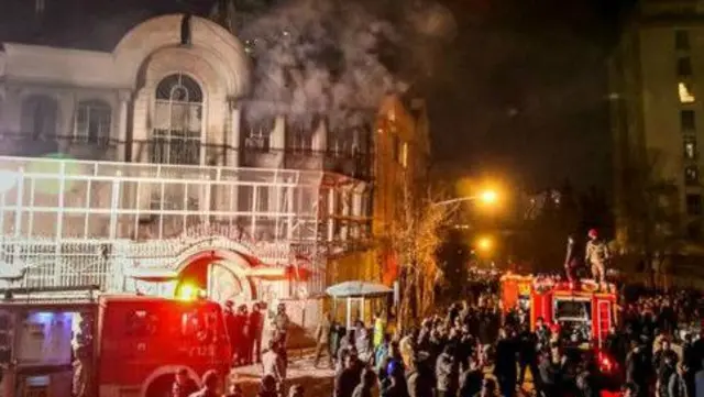 حمله دوازدهم دی به ساختمانهای سفارت عربستان سعودی در ایران (تهران و مشهد) به قطع روابط دیپلماتیک میان دو کشور انجامید